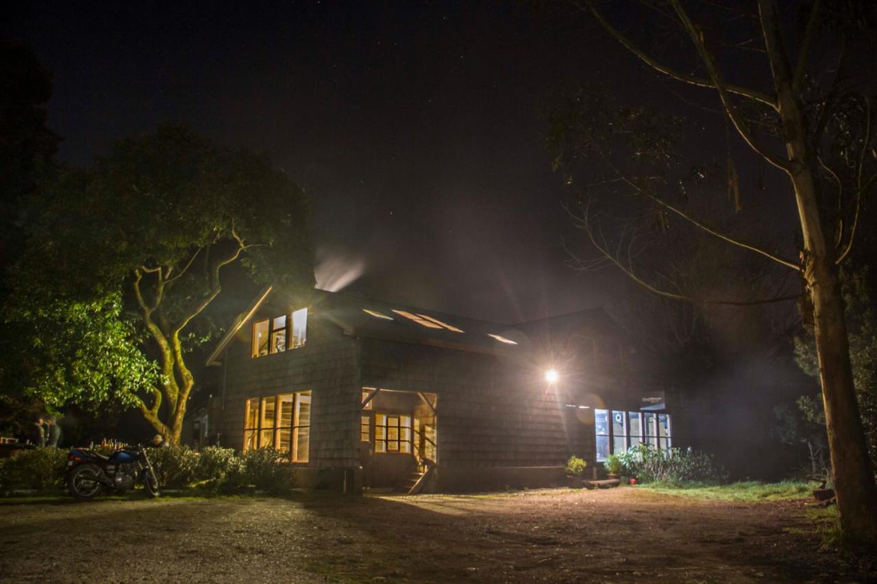 Hostal Climb House Puerto Varas Exterior photo